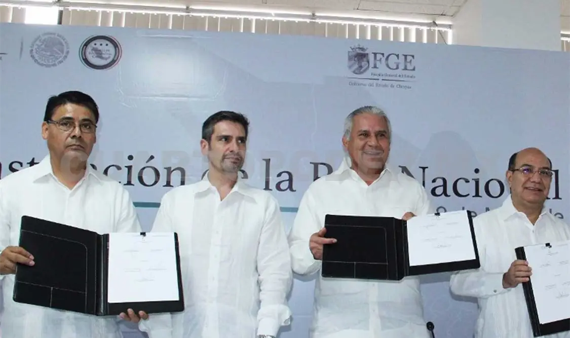Firman convenio de colaboración con PGR