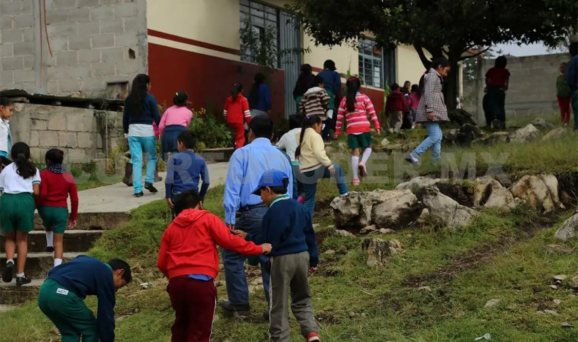Exhortan a mantenerse informados ante efectos de tormenta tropical Beatriz