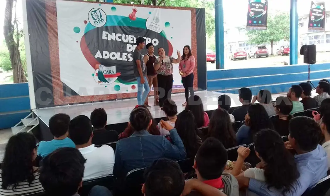 Realizan encuentro con adolescentes