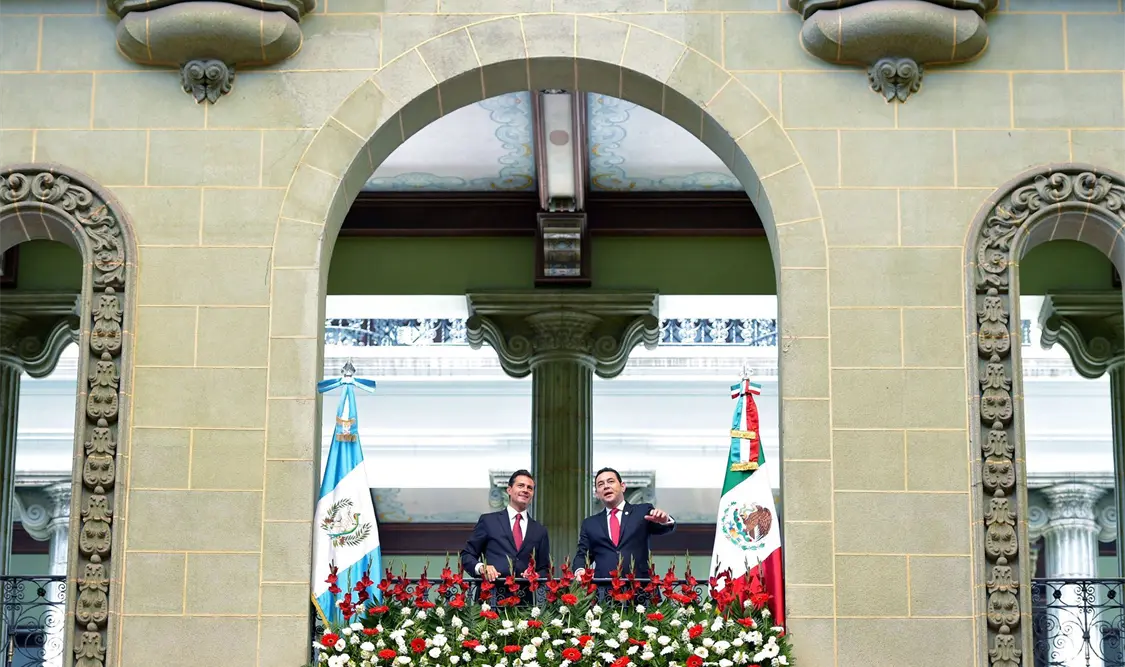 México y Guatemala desterrarán discursos de odio contra migrantes: Peña Nieto