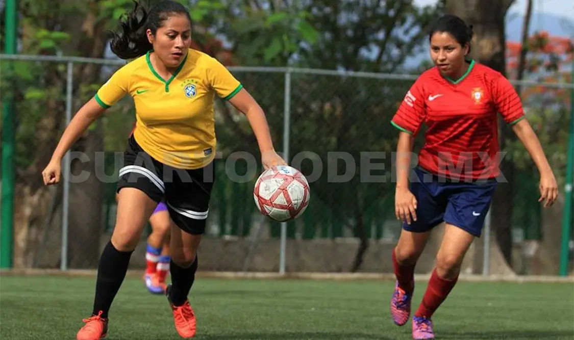 Valencia golea y se queda en el segundo puesto