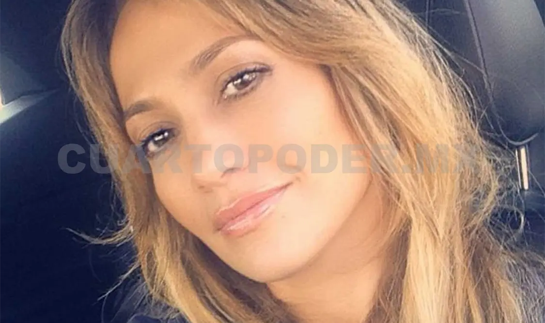 Jennifer López posa al natural