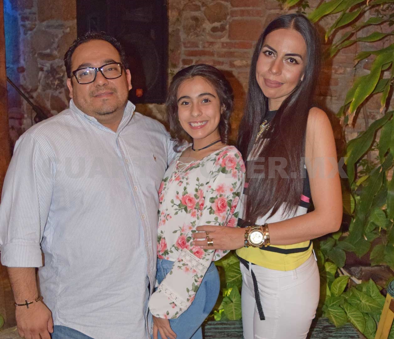 Celebran a María Paula un año más