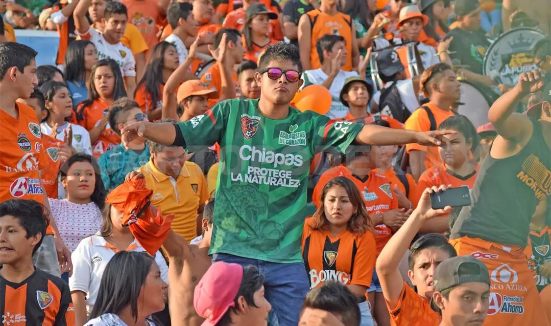 La salida de un Jaguar que va más allá de rodar el balón