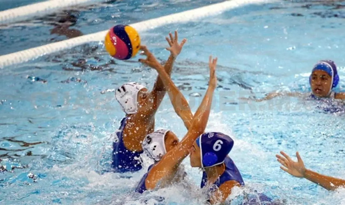Estadounidenses vuelven a ganar en Polo Acuático