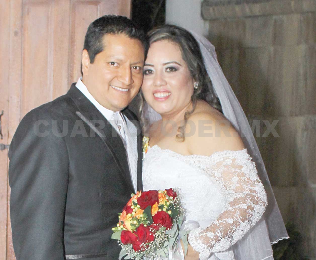 Caminaron hacia el altar