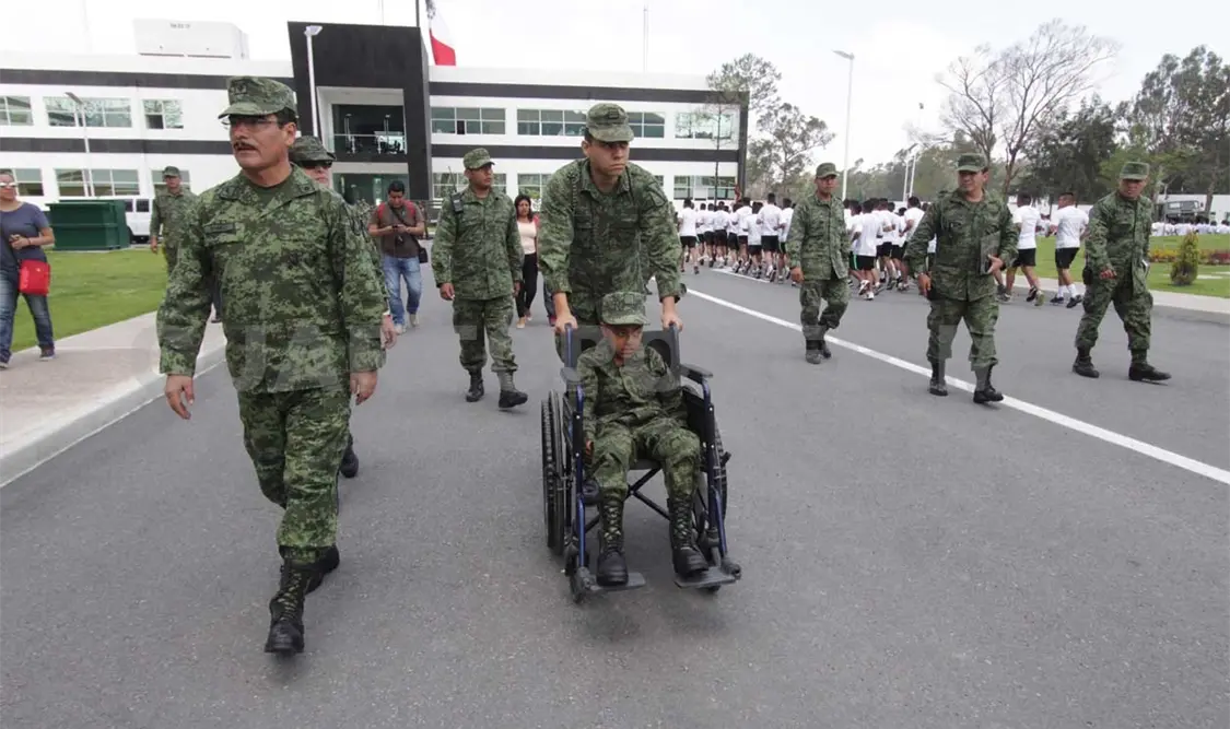Niño se convierte en “Soldado por un día”