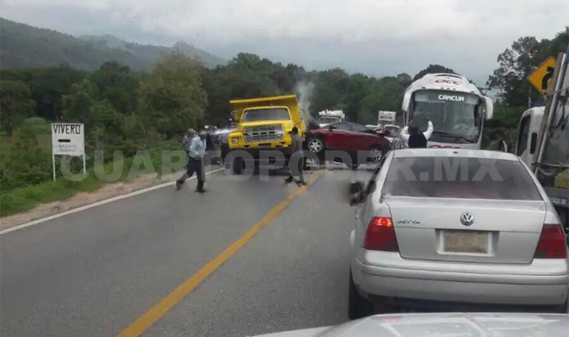Un lesionado en accidente carretero