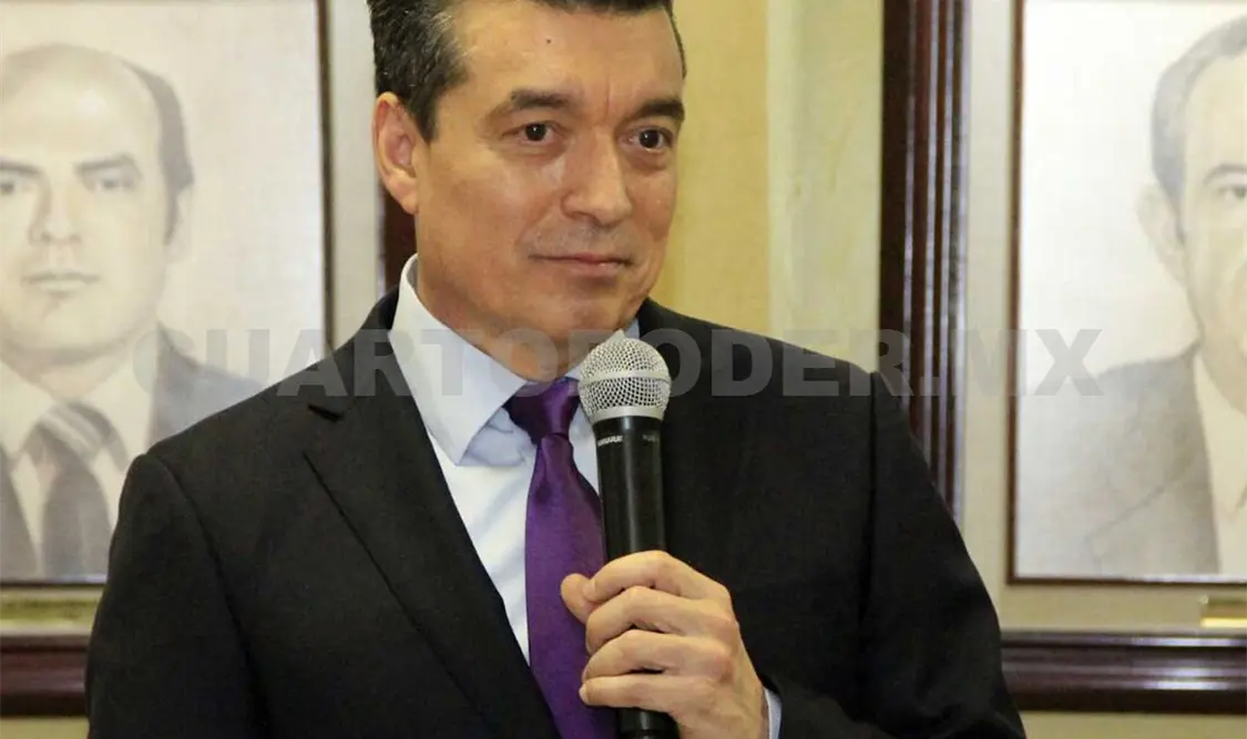 Rutilio Escandón Cadenas aseguró que se trabaja fuertemente por el cuidado del interés superior del menor de edad. CP