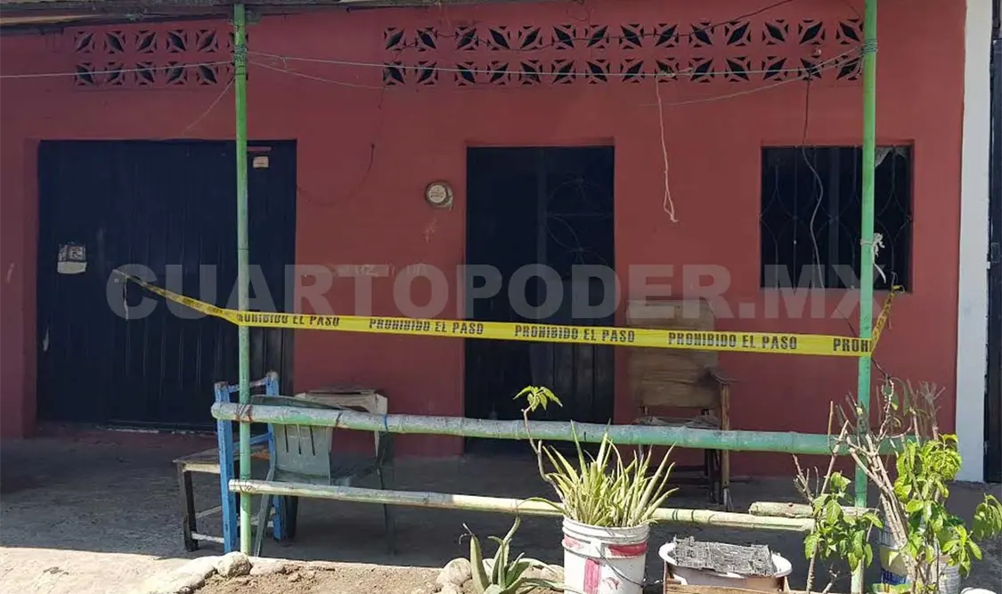 El cuerpo fue trasladado a las instalaciones del Servicio Médico Forense (Semefo) para realizarle la autopsia que marca la ley. Rafael Victorio / CP