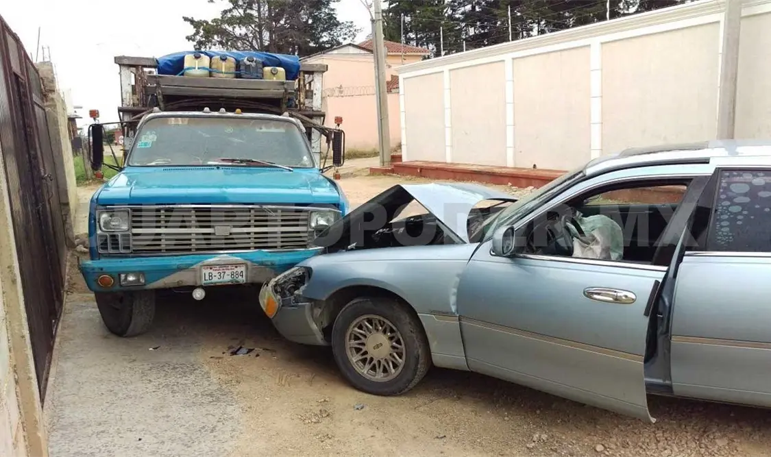 Persecución termina en accidente