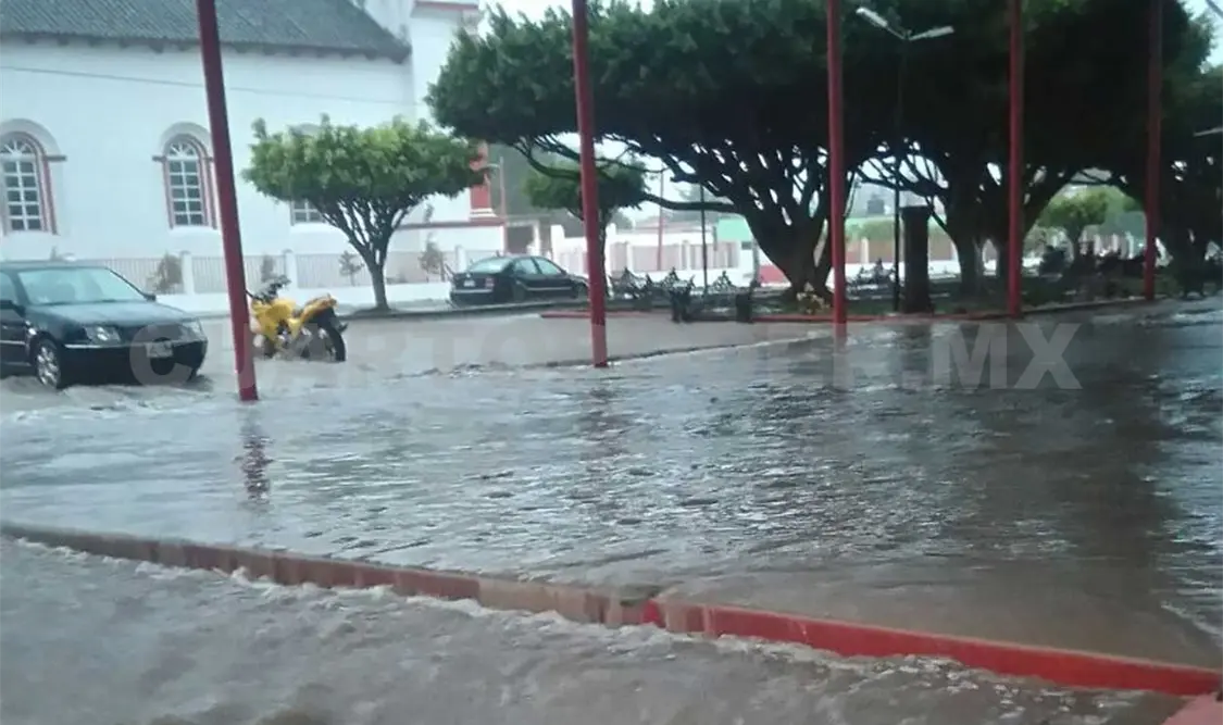 Se agravan inundaciones en barrios y colonias