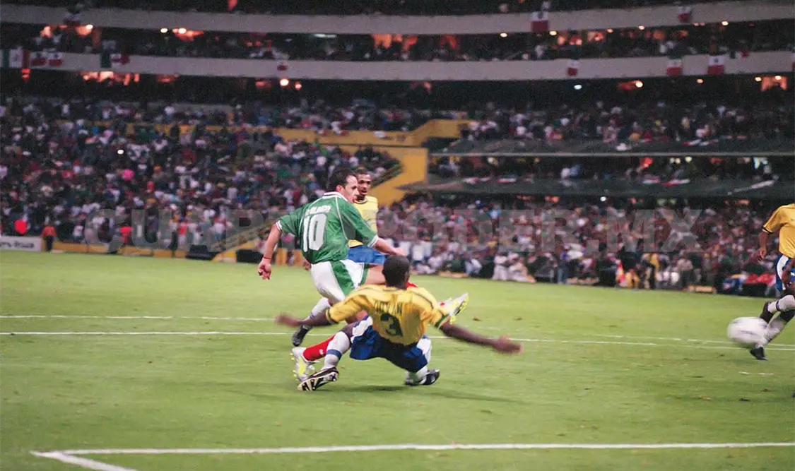 Festival de goles en el Azteca