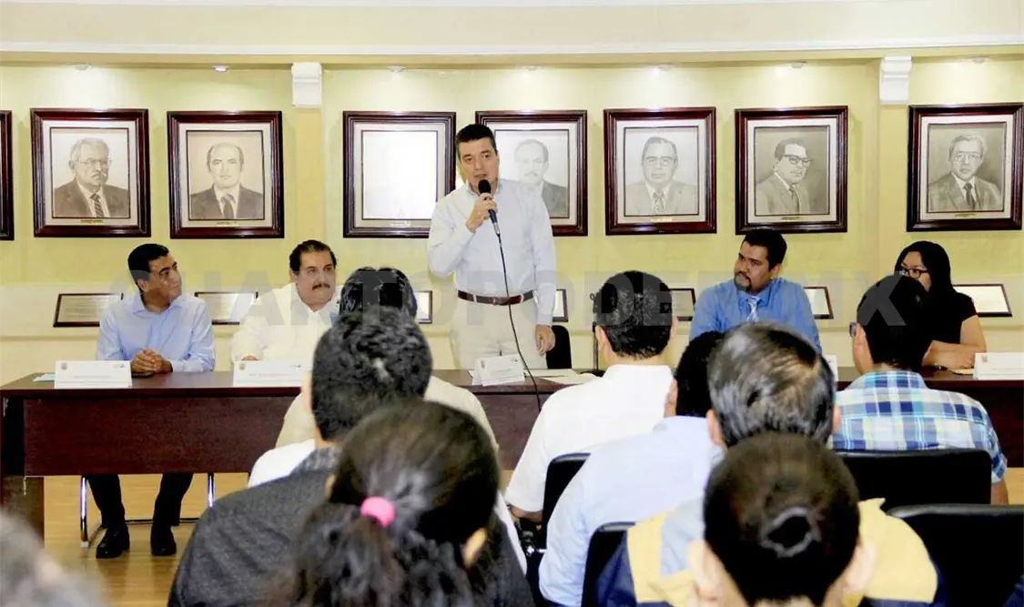 Inaugura Escandón Simposio en Derecho