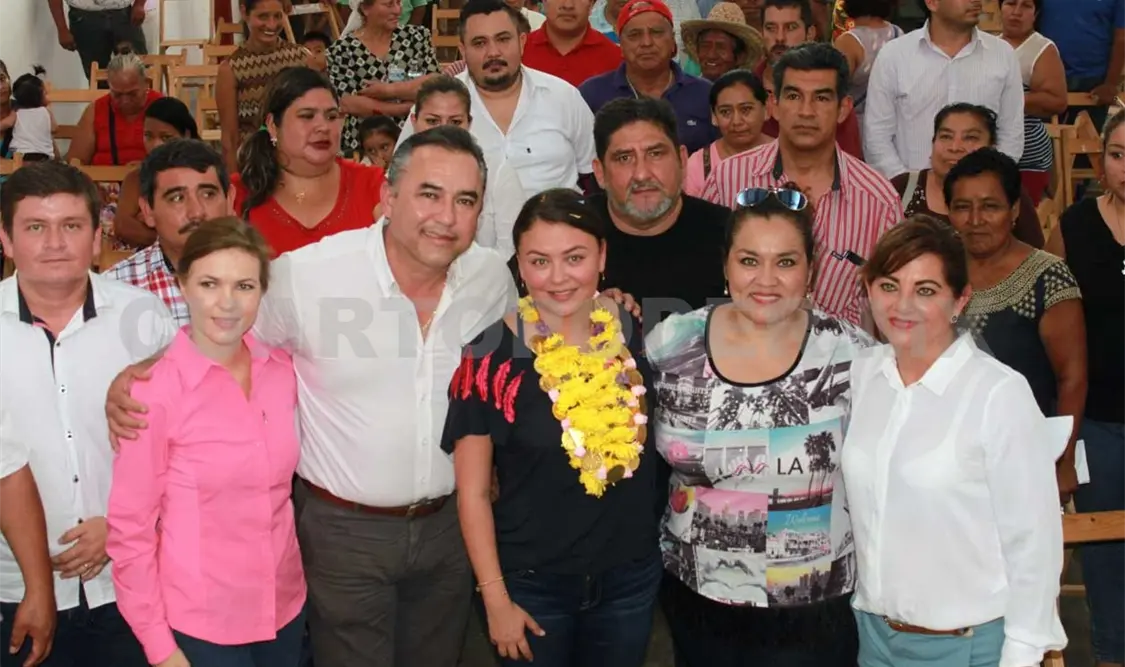 Continúa Sasíl de León recorriendo Chiapa