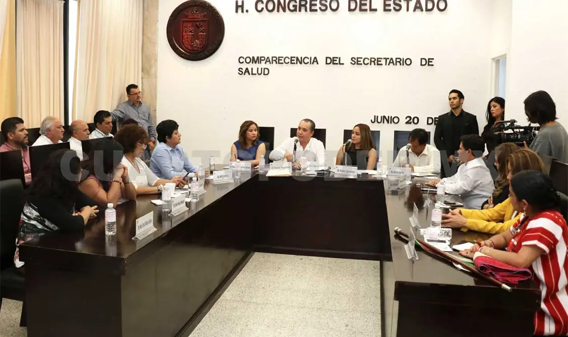Comparece secretario de Salud ante Congreso
