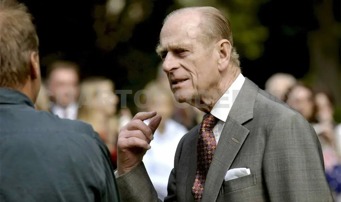 Felipe de Edimburgo fue ingresado al hospital