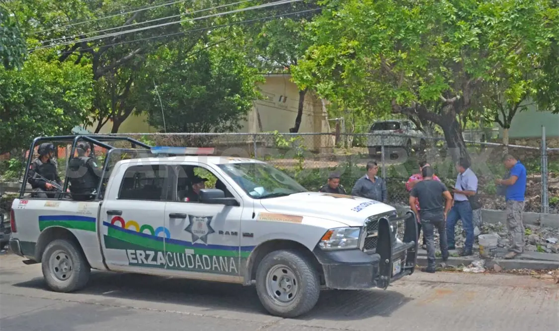 Arrebatan 150 mil pesos a empleados de constructora
