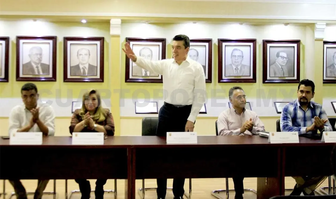 Inaugura Rutilio jornada oral