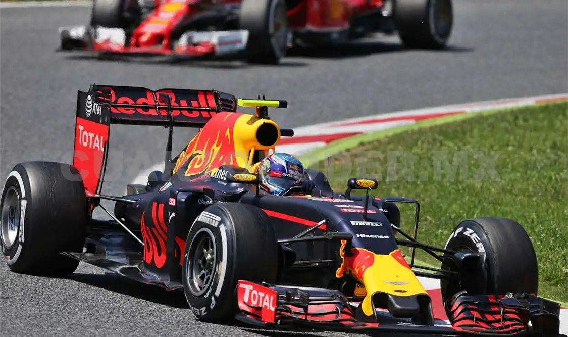 Max Verstappen lidera primeras prácticas