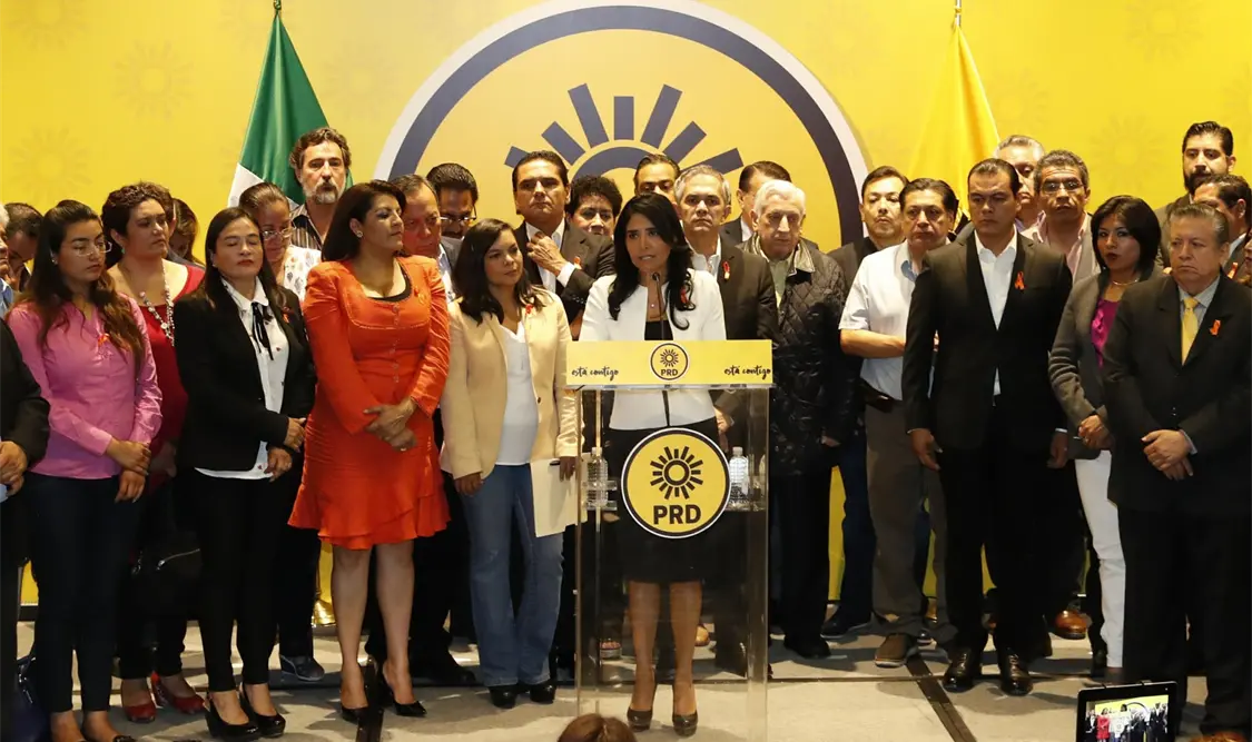 PRD avala construir Frente Amplio Democrático rumbo al 2018