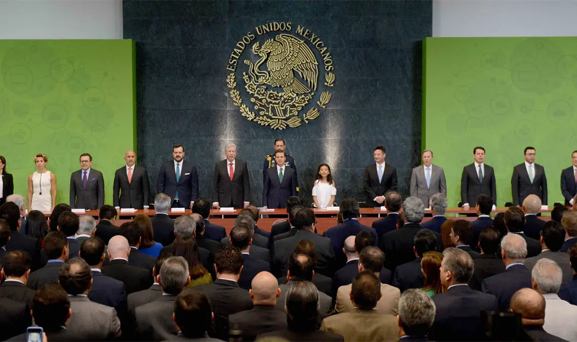 Peña Nieto destaca crecimiento del sector telecomunicaciones en cuatro años