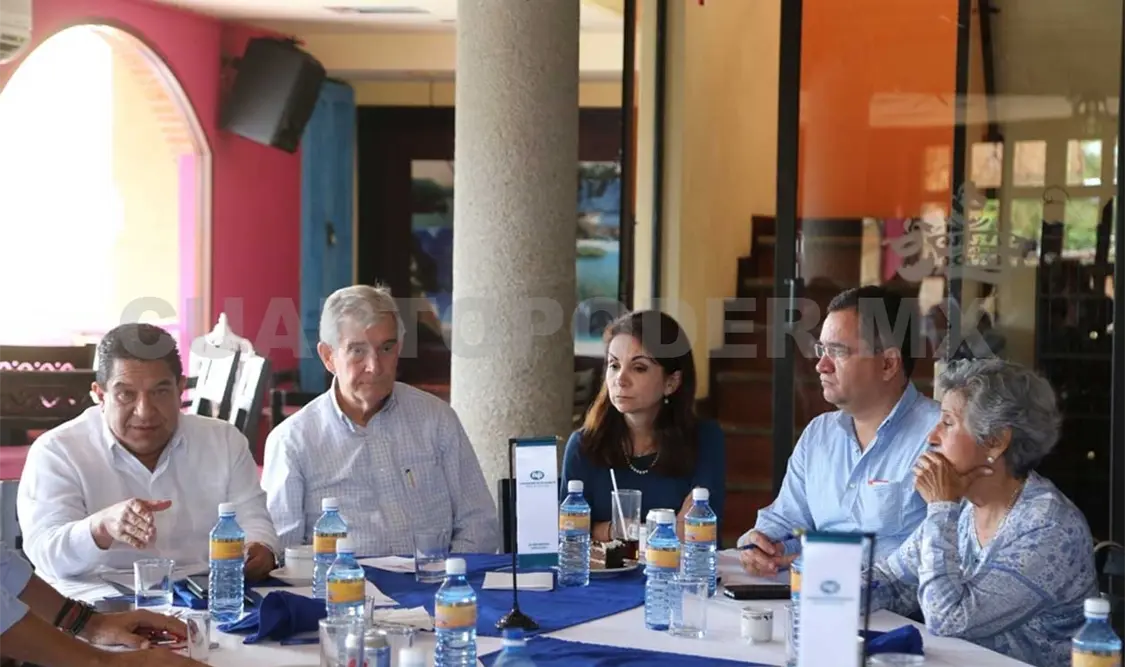 Gobierno y Nafinsa trabajan en beneficio de empresas locales
