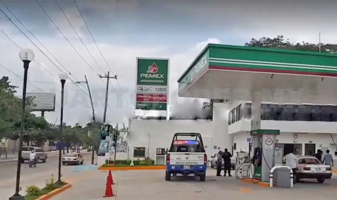 Asalto a gasolinera ampones se fugan con 300 mil pesos