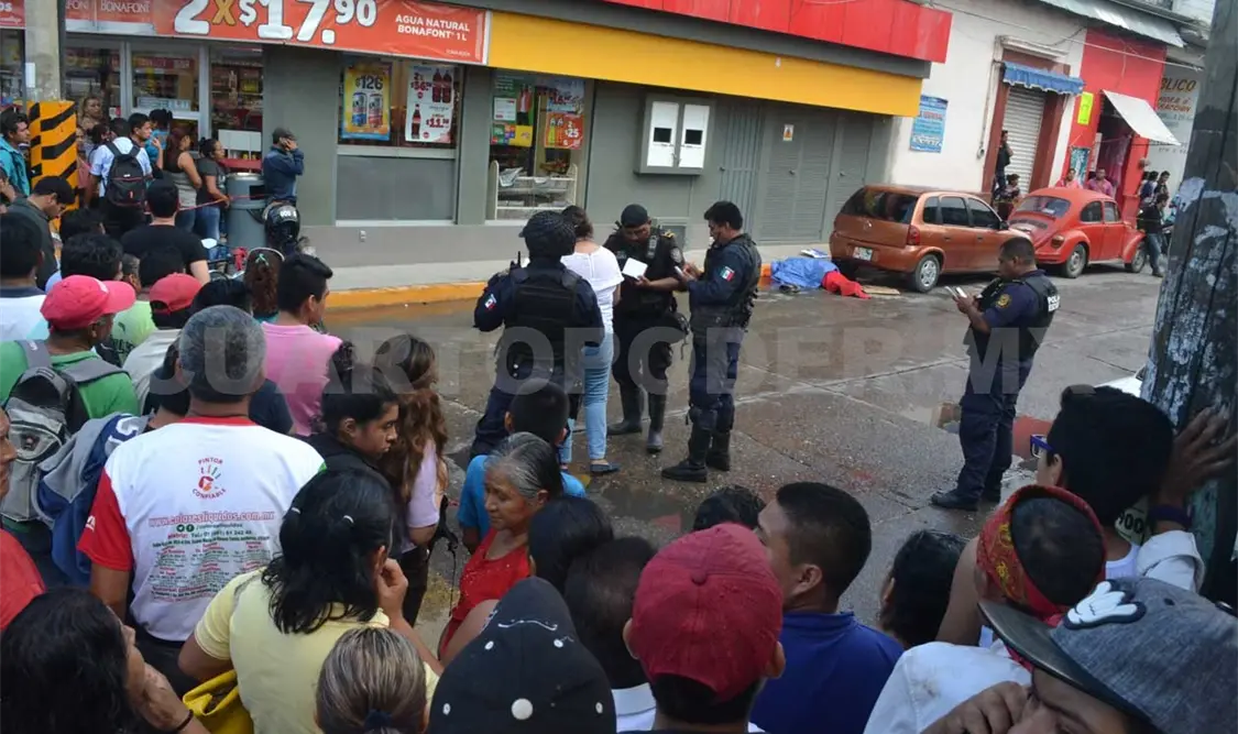 Muere electrocutado y por caída