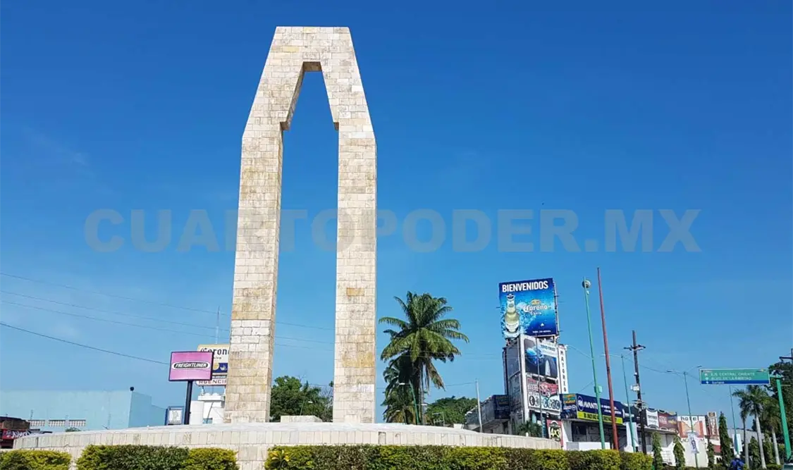 Monumento continúa sin funcionar