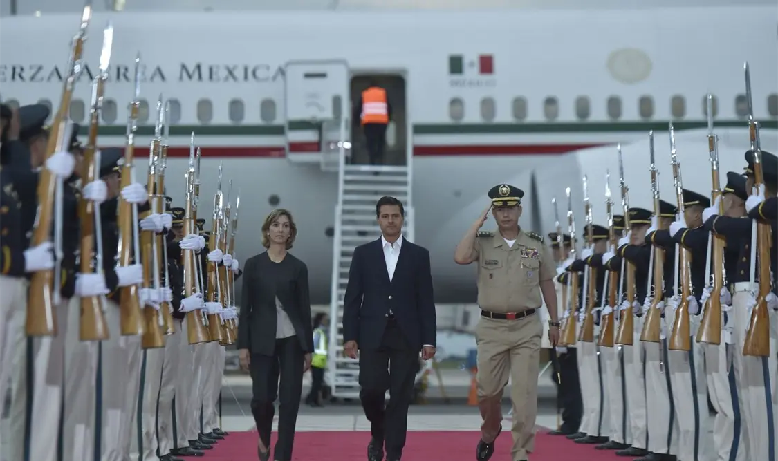 Peña Nieto llega a Colombia para cumbre de Alianza del Pacífico