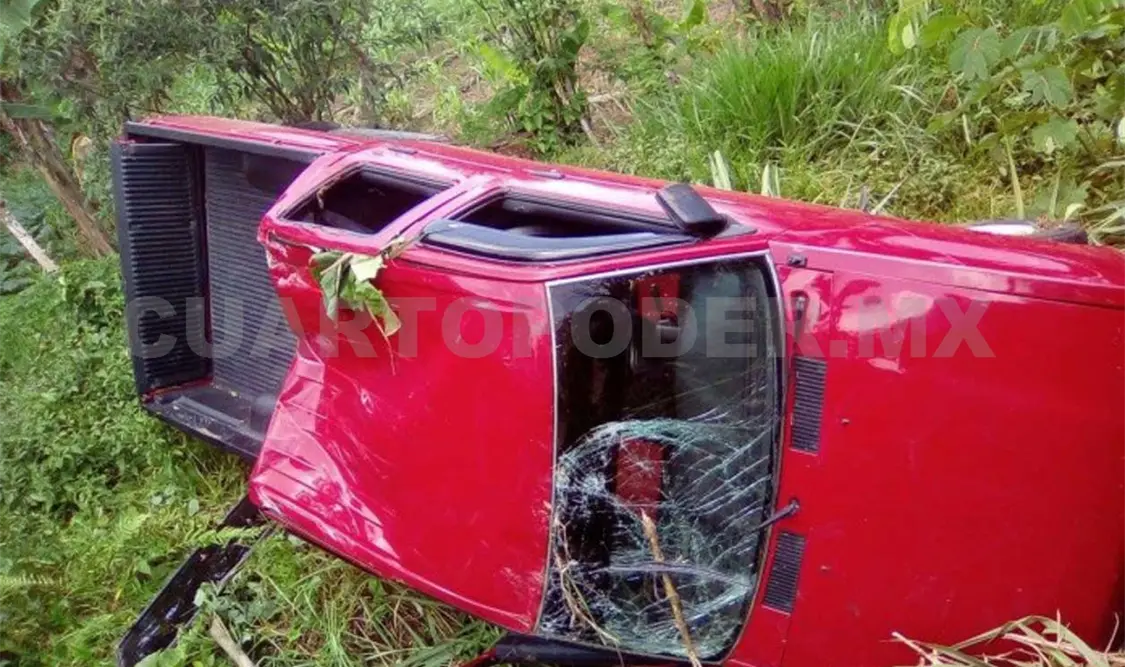 En el accidente no se reportaron personas lesionadas, únicamente hubieron daños materiales. CP