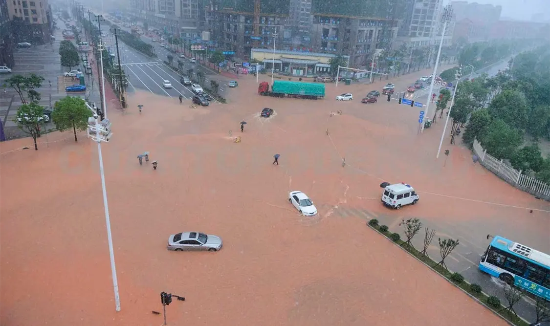 Inundaciones dejan 16 muertos y un millón de afectados
