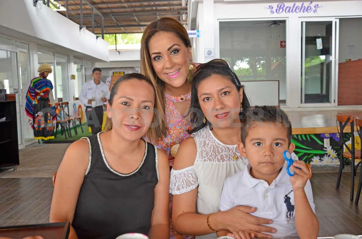 Gaby festejó un año más de vida