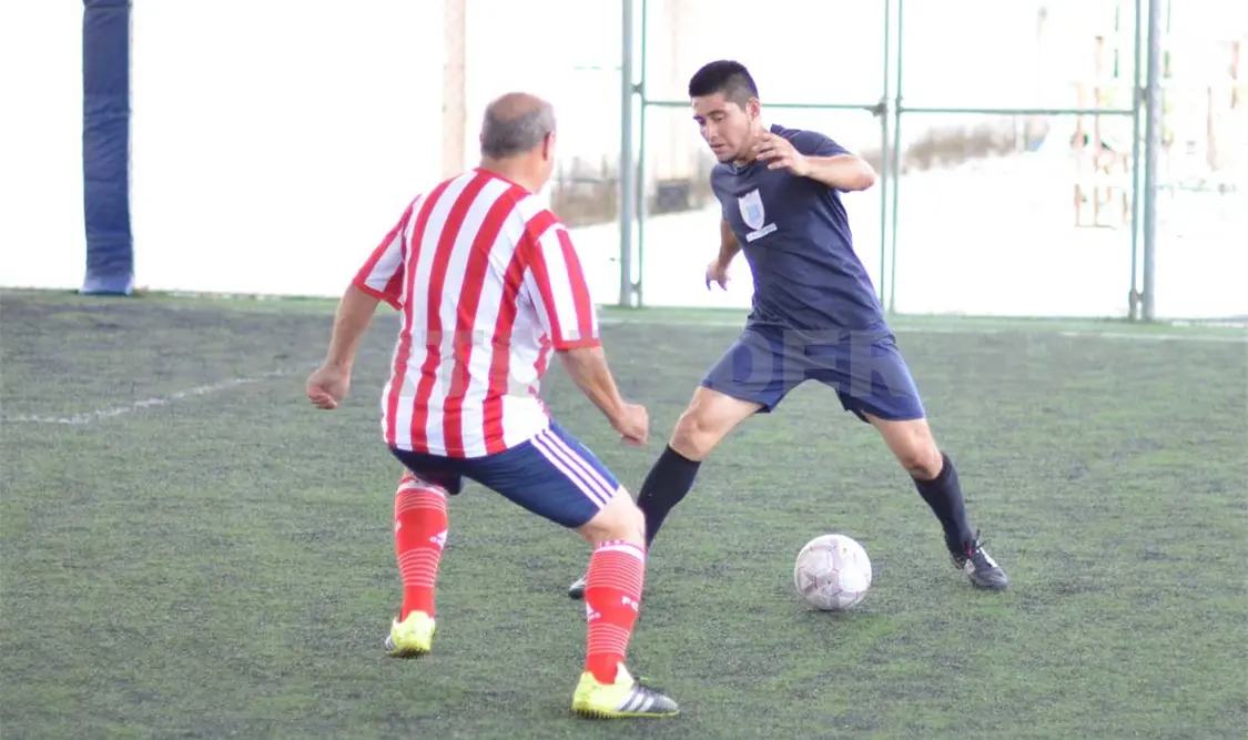 Chivas gana 7-4 a Atlas en la jornada pendiente