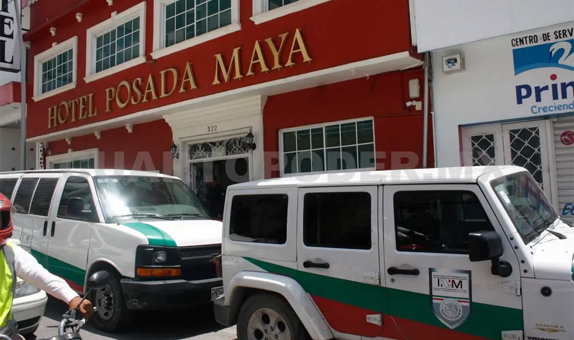 Asegura INM a migrantes en hotel
