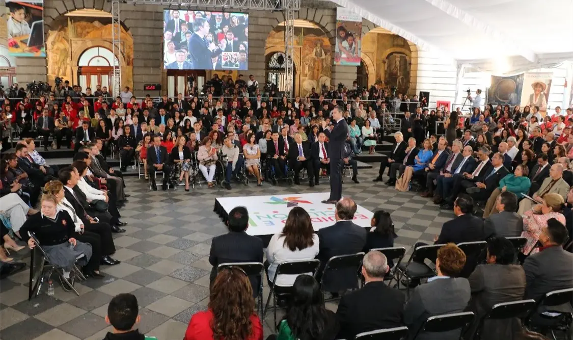 Nuño Mayer presenta Estrategia de Equidad e Inclusión escolar