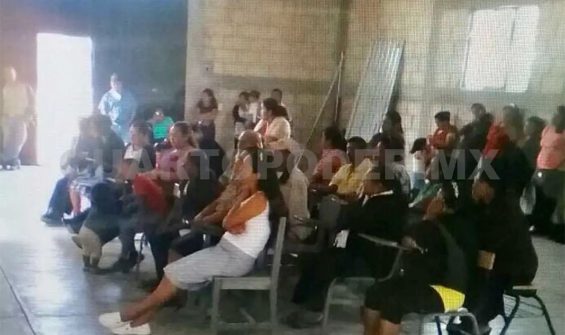Expulsan a 15 familias centroamericanas