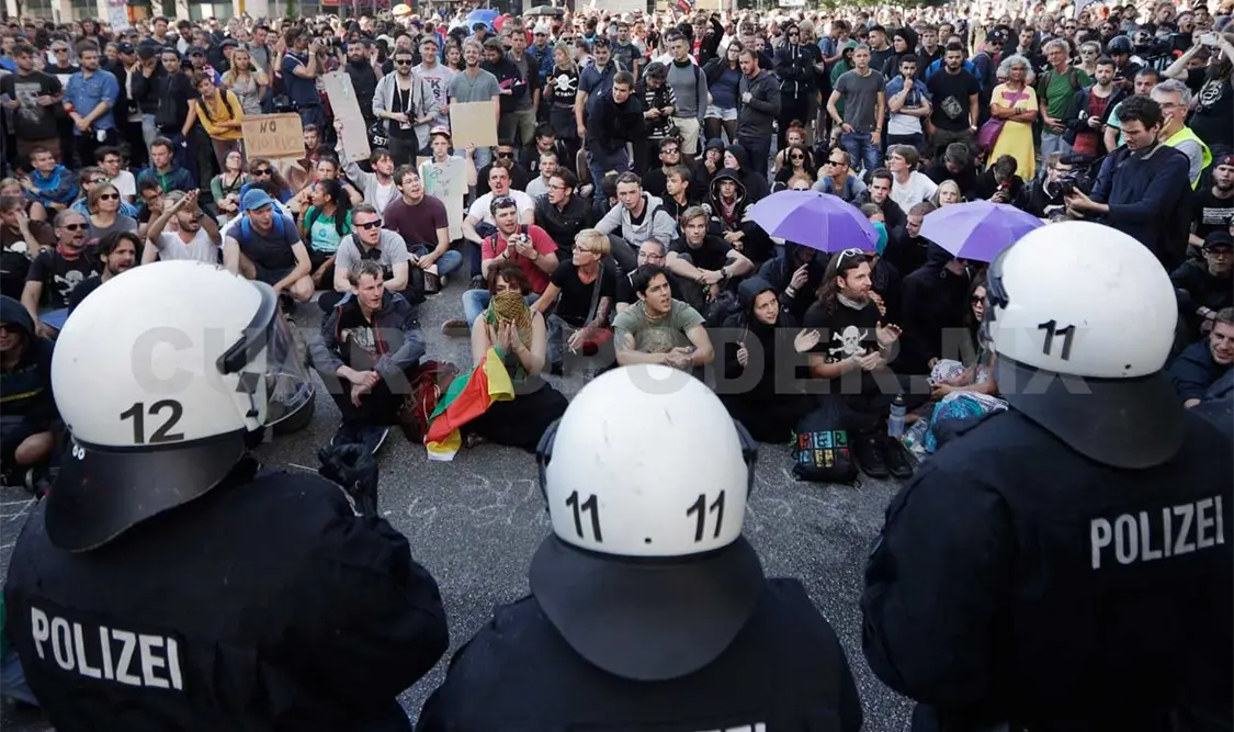 Aproximadamente mil 500 manifestantes violentos participaron en los nuevos disturbios contra la cumbre del G20.