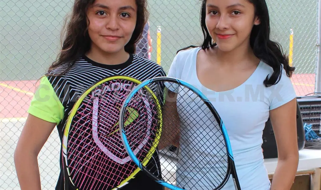 Fue una fecha histórica, ya que se abrió en Tuxtla Gutiérrez la primera Academia de Frontenis en el estado. Octavio Coello/CP