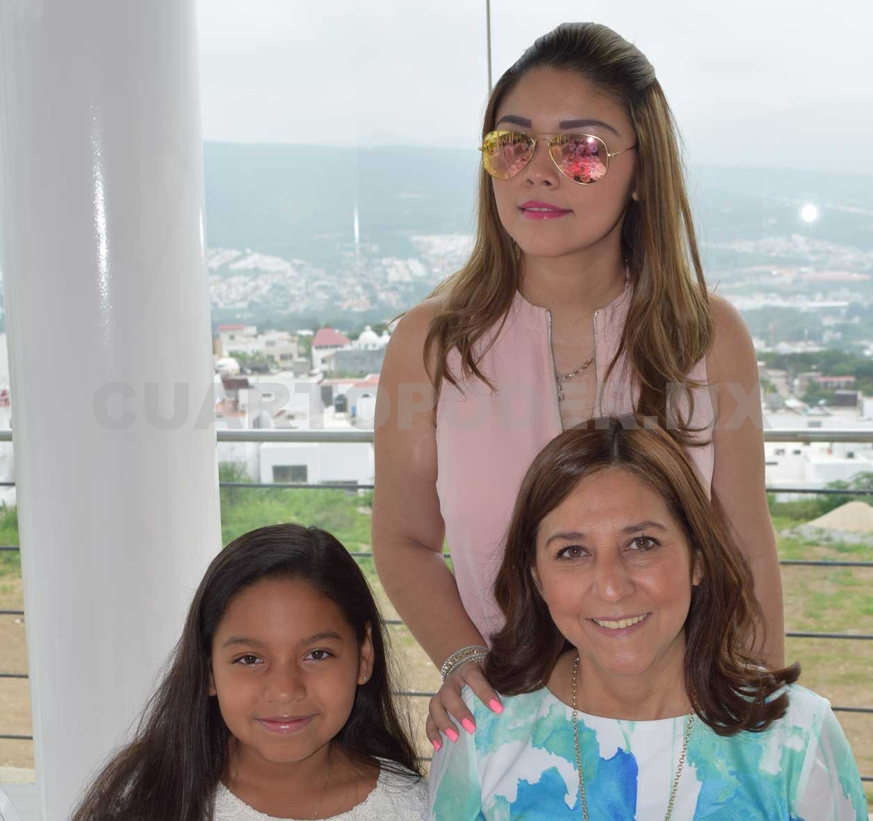 María recibió la primera comunión