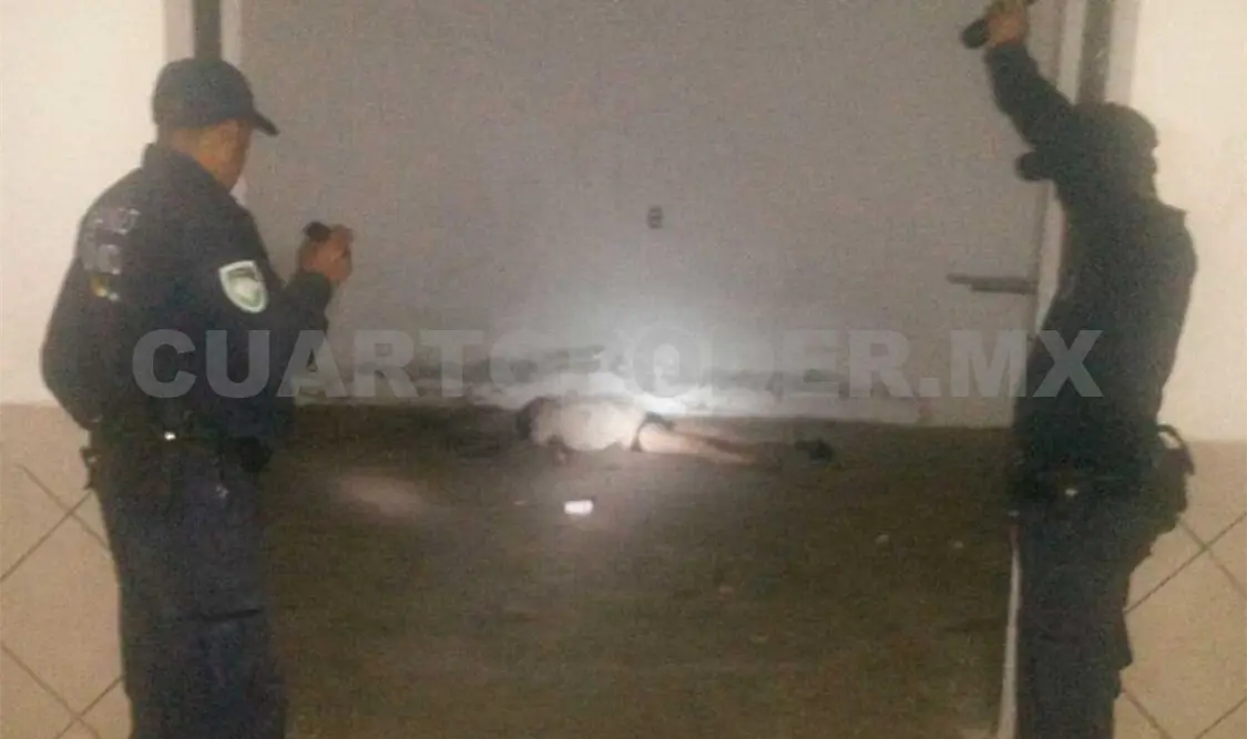 Autoridades se presentaron para tomar conocimiento sobre presunto homicidio de una persona del sexo masculino. Dalia Villatoro / CP