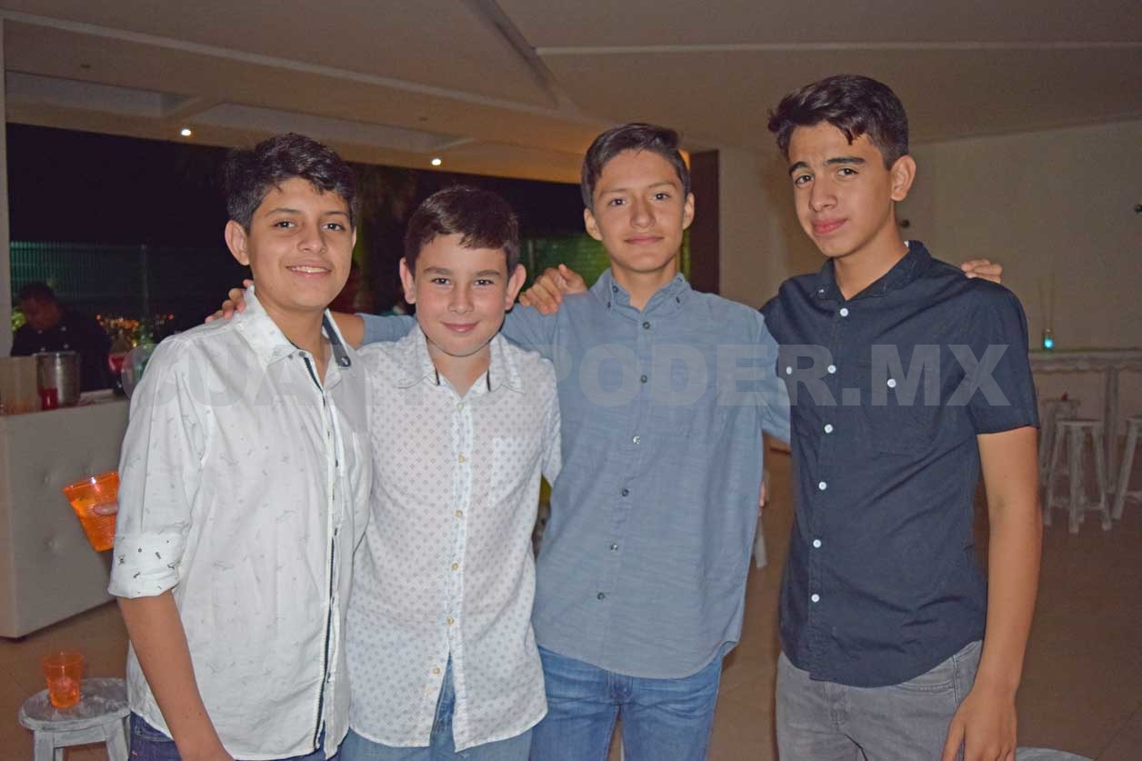 Celebran con Alfredo