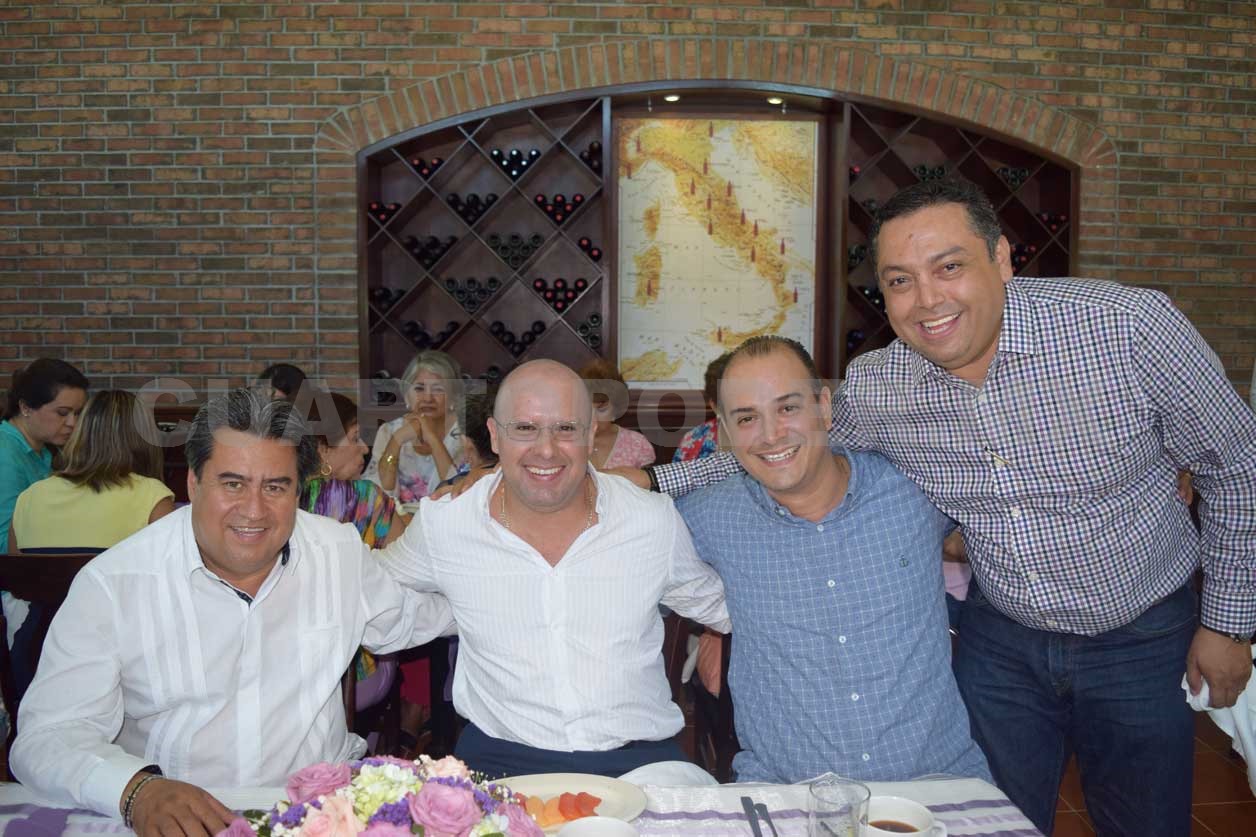 Celebran sacramento de Shalia
