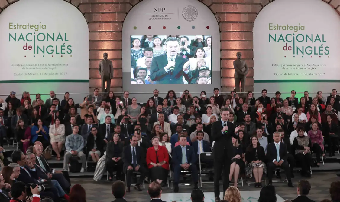 Estrategia de inglés, una política de equidad e inclusión: Aurelio Nuño