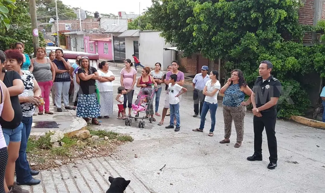 Continúan instalando Comités Vecinales de Seguridad en Tuxtla