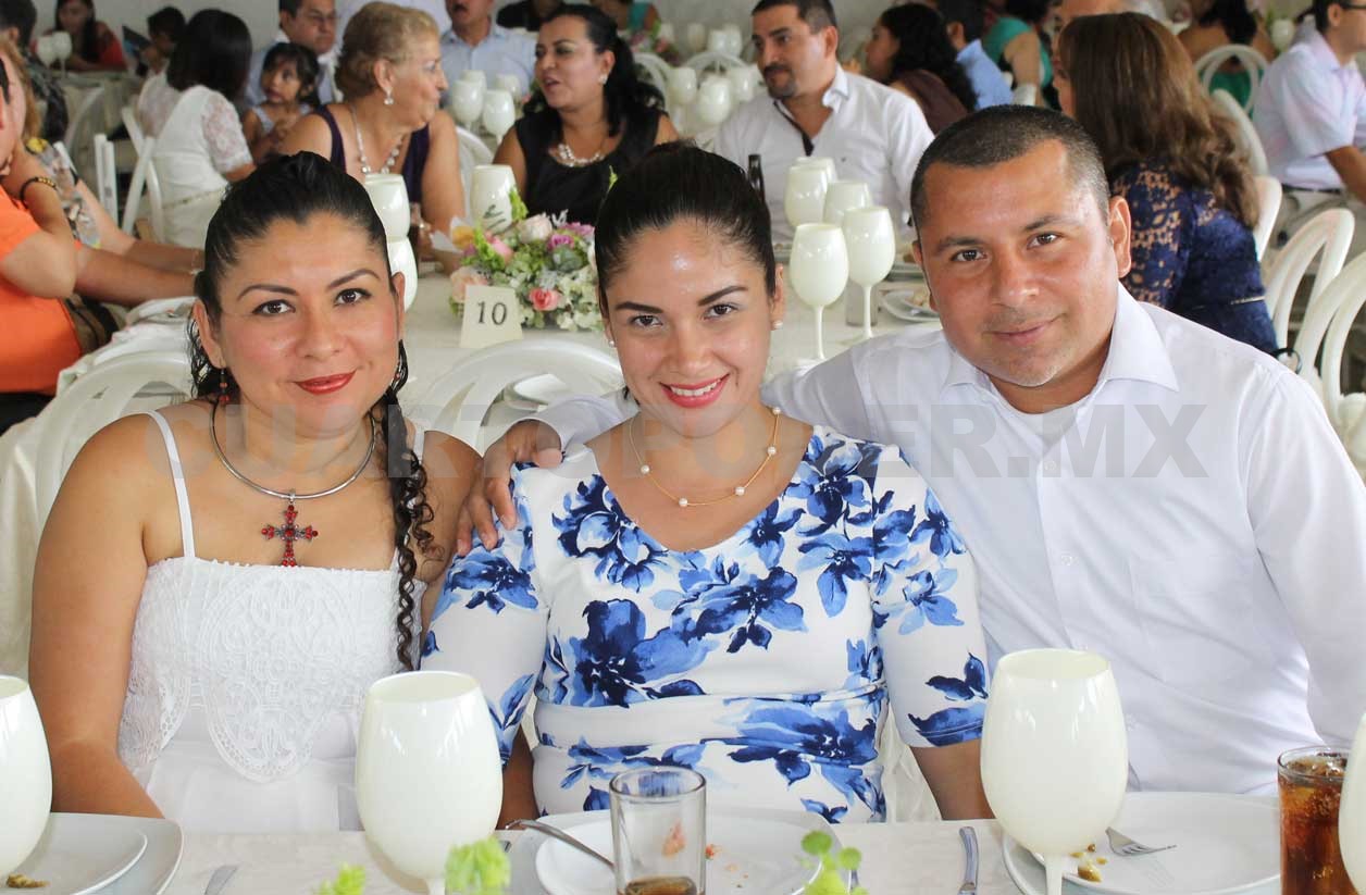 Flor de María celebró en grande