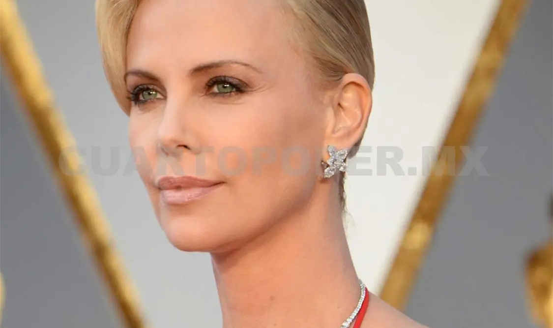 Charlize Theron habla de escena lésbica