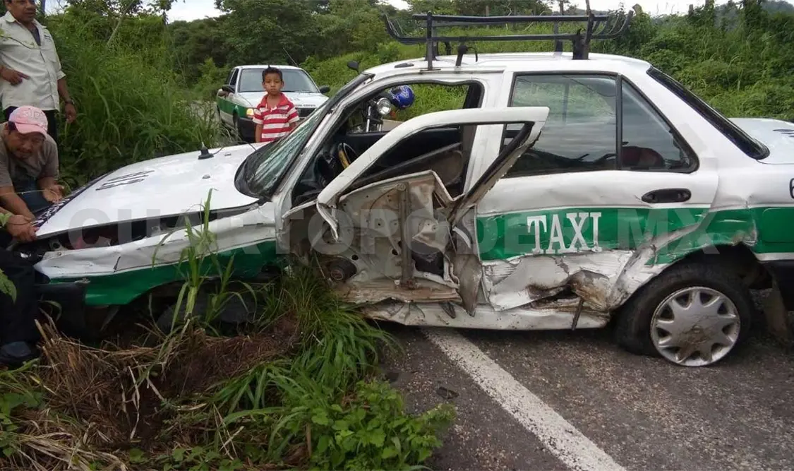 Carreterazo deja siete lesionados