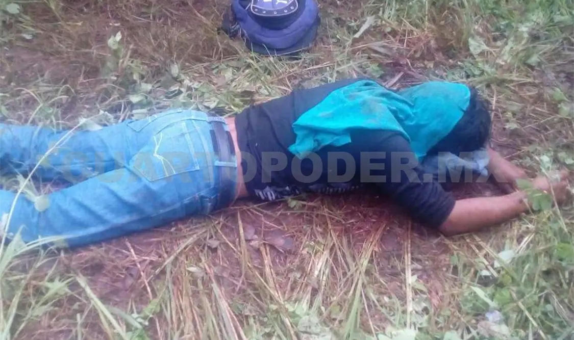 El motociclista fue atacado a machetazos y a balazos por los asaltantes. Rafael Victorio / CP